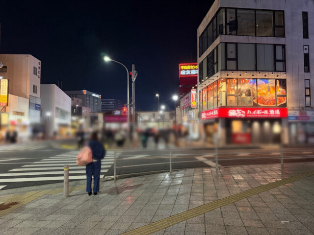 京成成田駅 方面